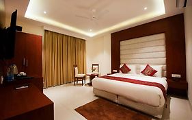 Hotel Z Suites With Free Airport Drop
